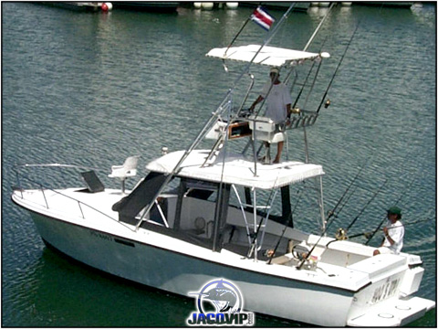 Hoo's Up sportfishing boat