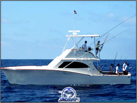 Fishing in Costa Rica with 6 anglers aboard the Super Fly