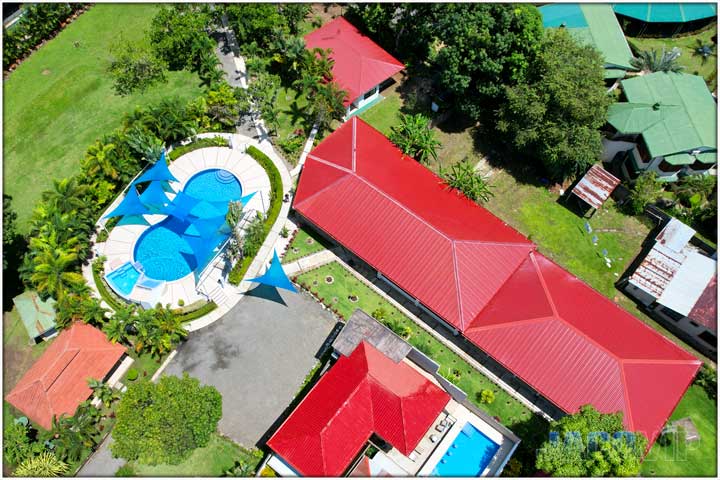 Overhead view of Blue Macaw vacation rental property