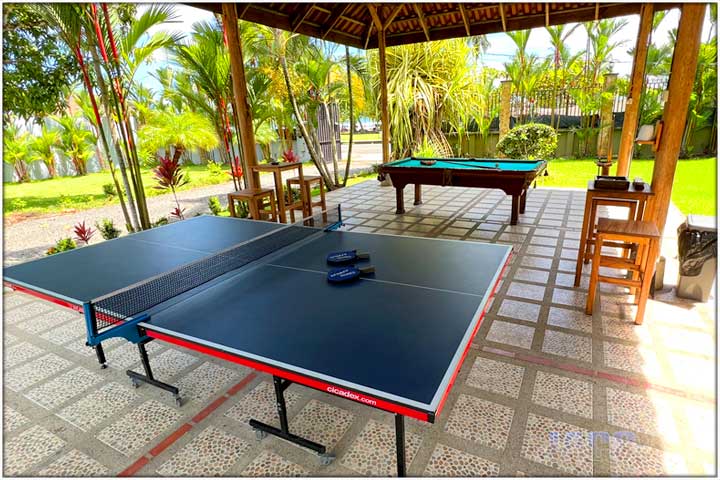 Exterior ping pong table in Costa Rica