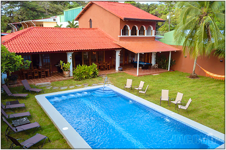 Casa Cinco vacation rental house in Jaco