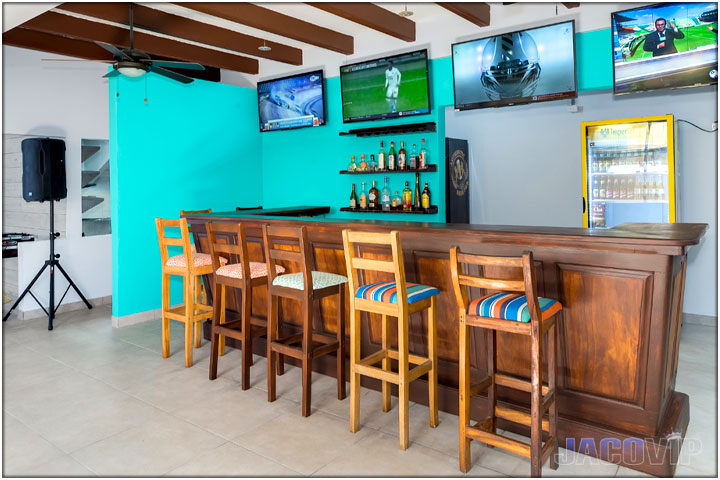 Party room with bar