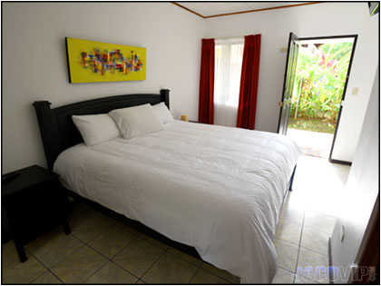 King size bed