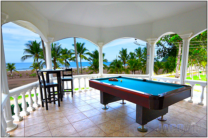 2nd floor balcony