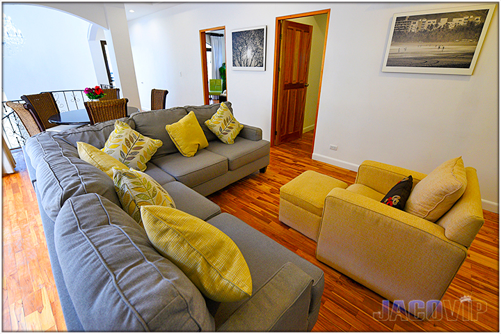 2nd floor living room area