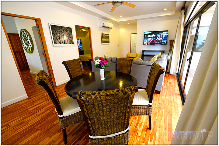 table and chairs for drinks and poker