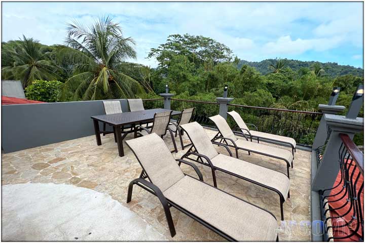 Rooftop jacuzzi with ocean and sunset views of Jaco Beach
