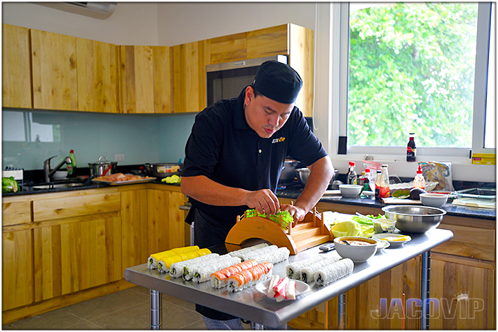 Jaco VIP chef preparing a meal