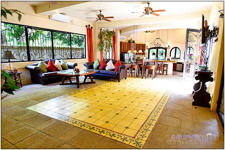 Large Living room at Villa Antigua