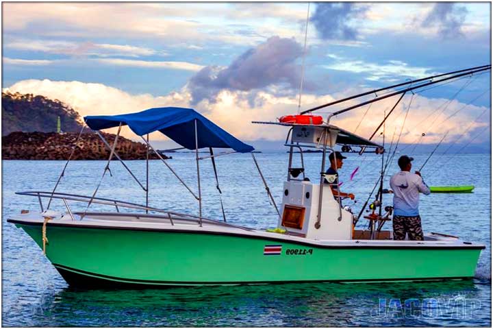 27 Foot Panga Fish Nautique in Costa Rica