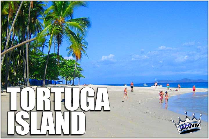 White sand beach at Tortuga Island in Costa Rica