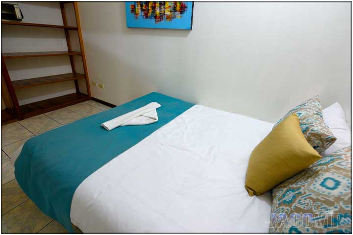 Queen bed