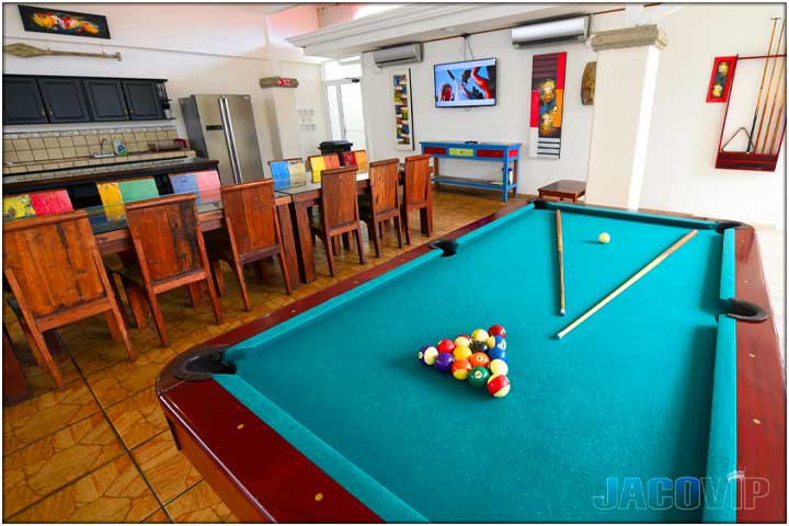 large party room pool table