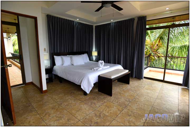 Large bedroom with king size bed