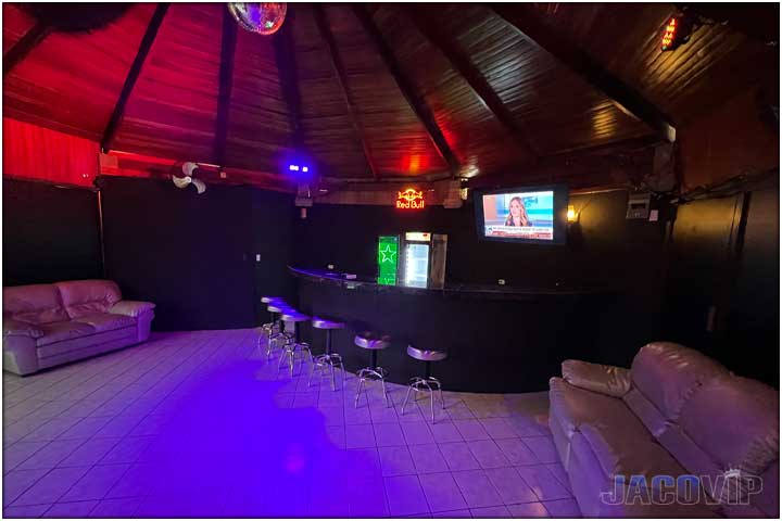 disco party room